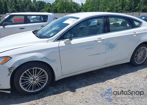 2015 Ford Fusion Se z USA, uszkodzony, nr VIN 3FA6P0HD1FR157404